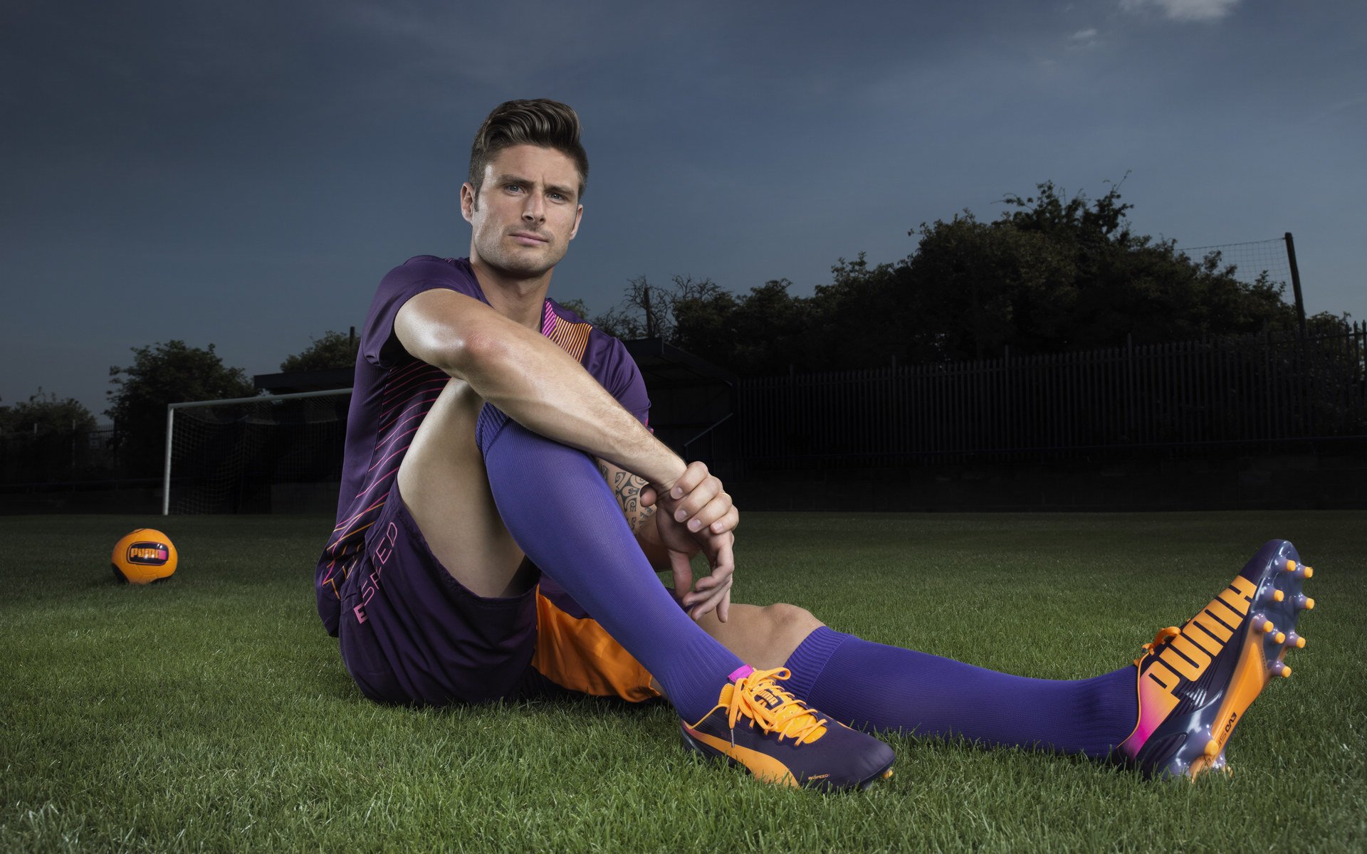 _野外生存赛:在荒野中挑战极限运动腕力_,户外运动野外生存